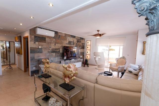 3 bedroom Apartment in Orihuela Costa