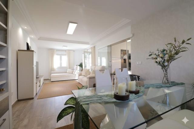 4 bedroom Detached Villa in Orihuela Costa