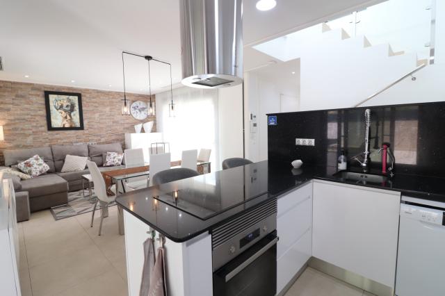 3 bedroom Semi Detached Villa in Benijofar