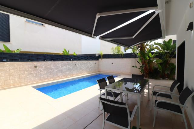 3 bedroom Semi Detached Villa in Benijofar