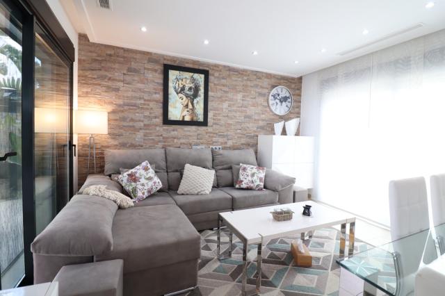 3 bedroom Semi Detached Villa in Benijofar