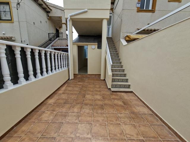 2 bedroom Apartment in Orihuela Costa
