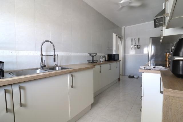 4 bedroom Detached Villa in Benimar
