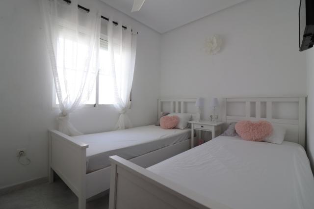 4 bedroom Detached Villa in Benimar