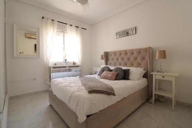 4 bedroom Detached Villa in Benimar