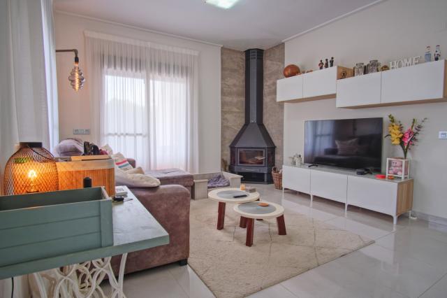 3 bedroom Country Property in Dolores