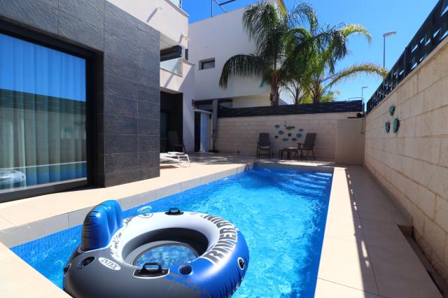3 bedroom Detached Villa in Benijofar