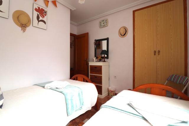 2 bedroom Quad Villa in Orihuela Costa