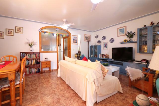 2 bedroom Quad Villa in Orihuela Costa