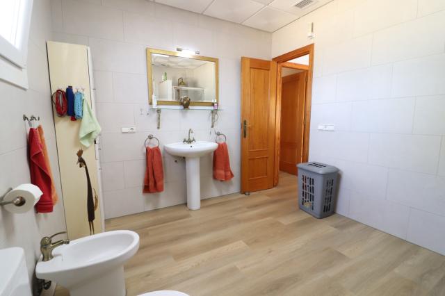 3 bedroom Country Property in Rafal