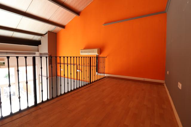 Commercial (Freehold) for sale in Algorfa