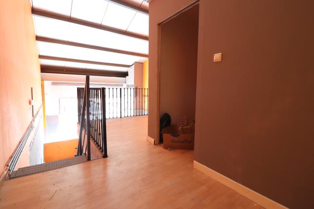 Commercial (Freehold) for sale in Algorfa