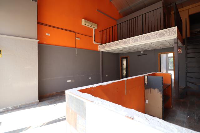Commercial (Freehold) for sale in Algorfa