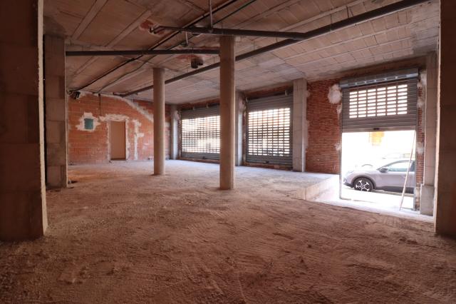 Commercial (Freehold) for sale in Rojales