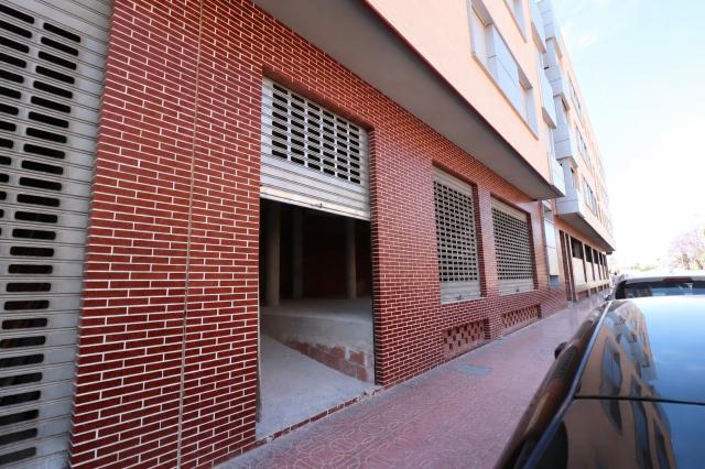 Commercial (Freehold) for sale in Rojales