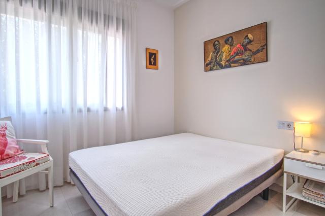 3 bedroom Commercial (Freehold) in Dolores
