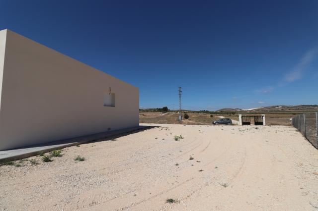 3 bedroom Country Property in Pinoso