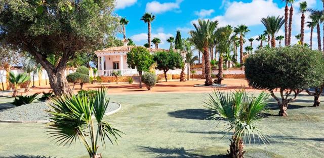 3 bedroom Country Property in Catral