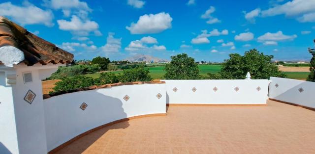 3 bedroom Country Property in Catral