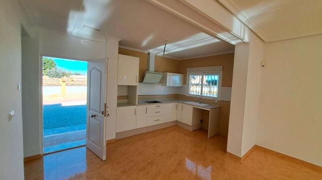 3 bedroom Country Property in Catral