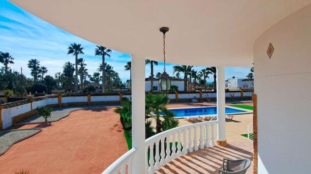 3 bedroom Country Property in Catral