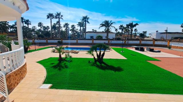 3 bedroom Country Property in Catral