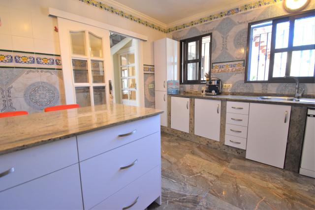 4 bedroom Detached Villa in Orihuela Costa