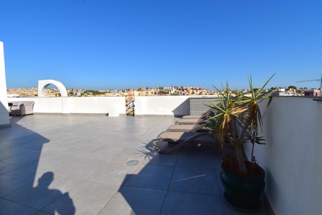4 bedroom Apartment in Orihuela Costa