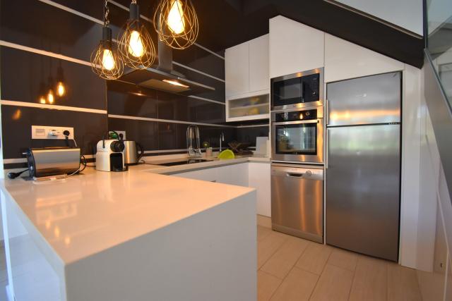 3 bedroom Quad Villa in Orihuela Costa