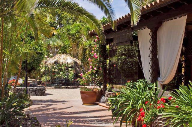 5 bedroom Villa in El Rincon