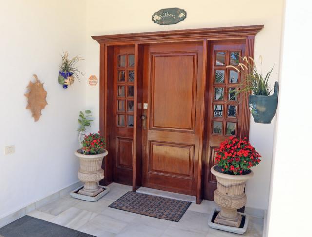 8 bedroom Villa in Callao Salvaje