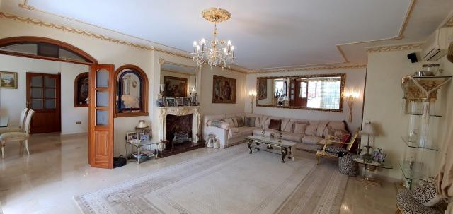 6 bedroom Villa in Callao Salvaje