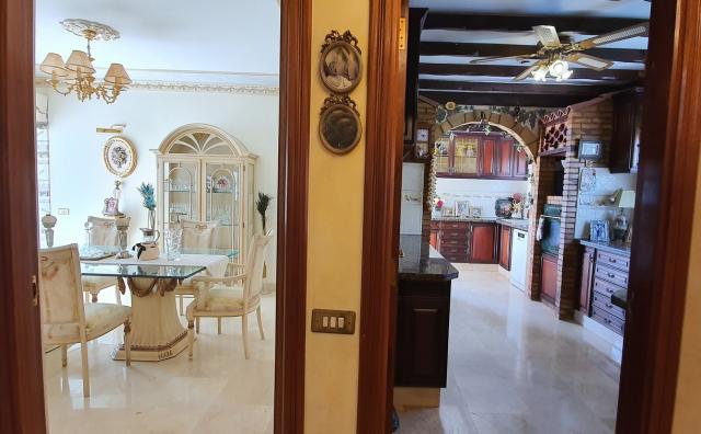 6 bedroom Villa in Callao Salvaje