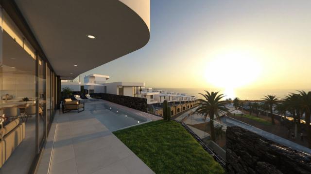 4 bedroom Villa in Callao Salvaje