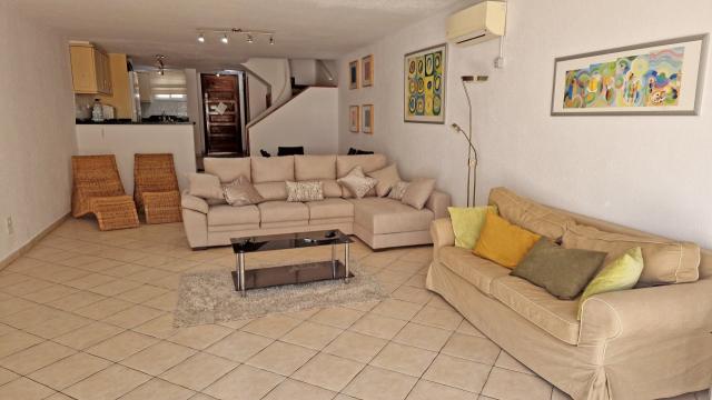 2 bedroom Townhouse in Playa de Las Americas