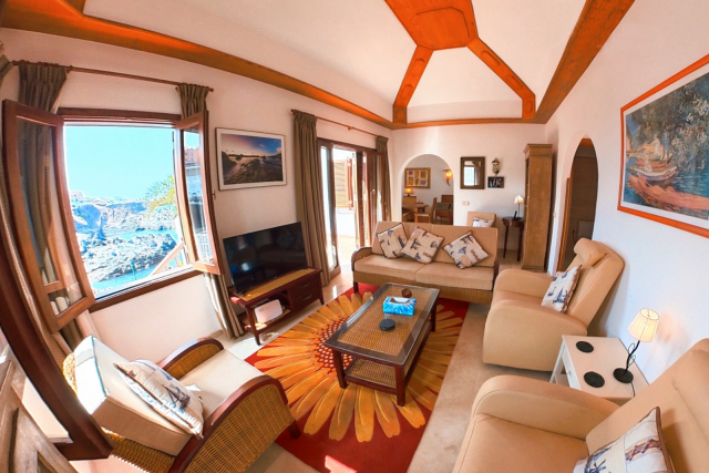 3 bedroom Semi-detached Villa in Puerto de Santiago