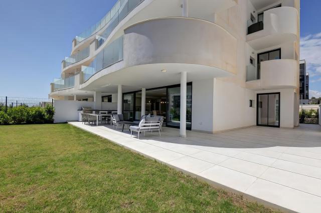 3 bedroom Apartment - Ground Floor Apartment in Fuengirola