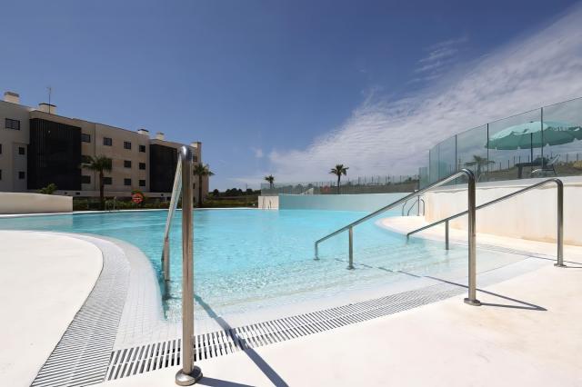 3 bedroom Apartment - Ground Floor Apartment in Fuengirola