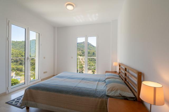 5 bedroom House - Detached Villa in Benahavís