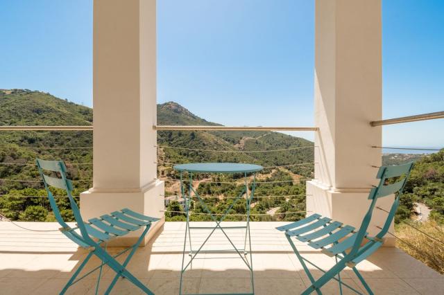 5 bedroom House - Detached Villa in Benahavís