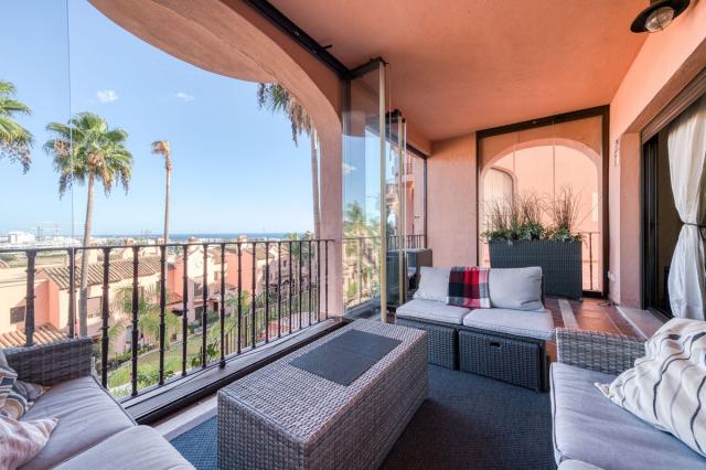 3 bedroom House - Townhouse in Estepona