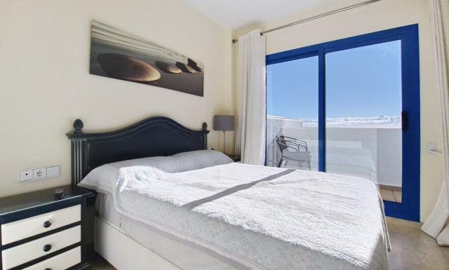 3 bedroom Apartment - Penthouse Duplex in La Duquesa