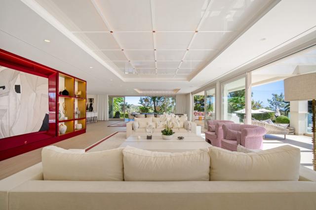 6 bedroom House - Detached Villa in Nueva Andalucía