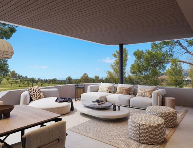 3 bedroom Apartment - Middle Floor Apartment in Estepona