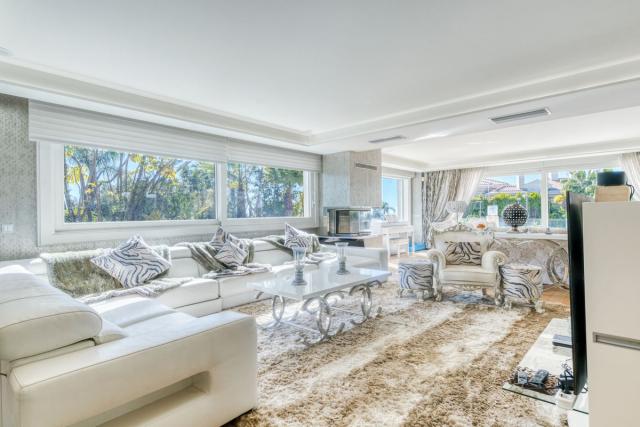 8 bedroom House - Detached Villa in Bahía de Marbella