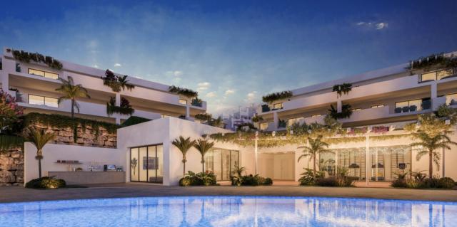 2 bedroom Apartment - Middle Floor Apartment in Casares Playa