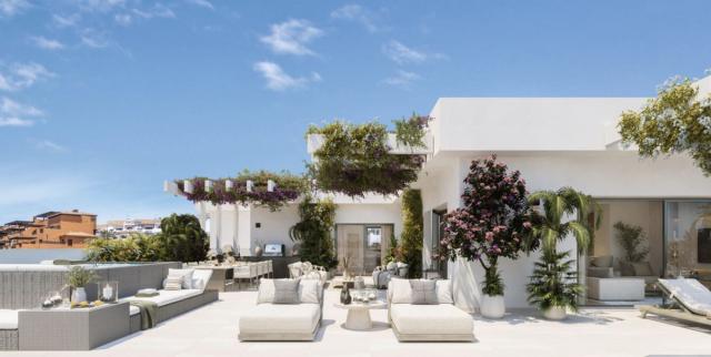 2 bedroom Apartment - Middle Floor Apartment in Casares Playa