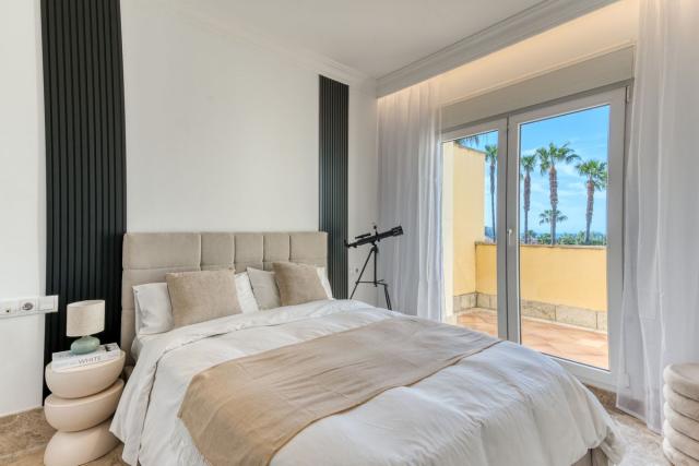 4 bedroom House - Semi-Detached House in Santa Clara