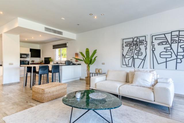 3 bedroom House - Semi-Detached House in Riviera del Sol