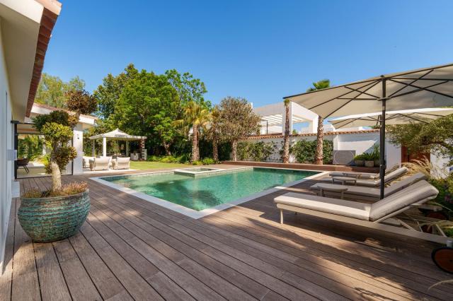 5 bedroom House - Detached Villa in Puerto Banús